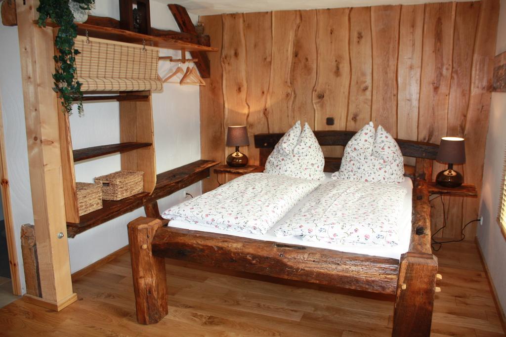 Bed and Breakfast Am Ruebenkeller Binzenbach Camera foto